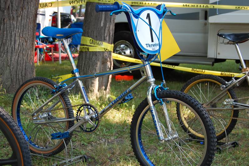 vintage thruster bmx bike