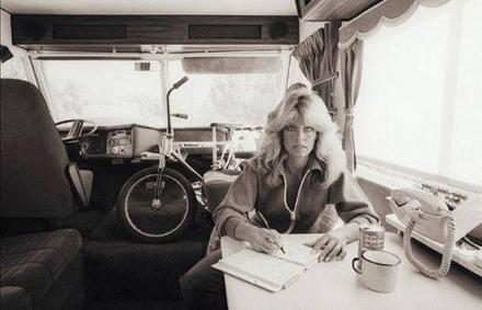 1975 Farrah Fawcett with Kawasaki bike.jpg